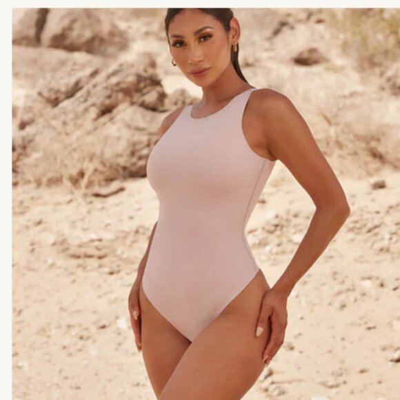 NWT Pinsy High Neck Hourglass Shapewear Cheeky Bodysuit